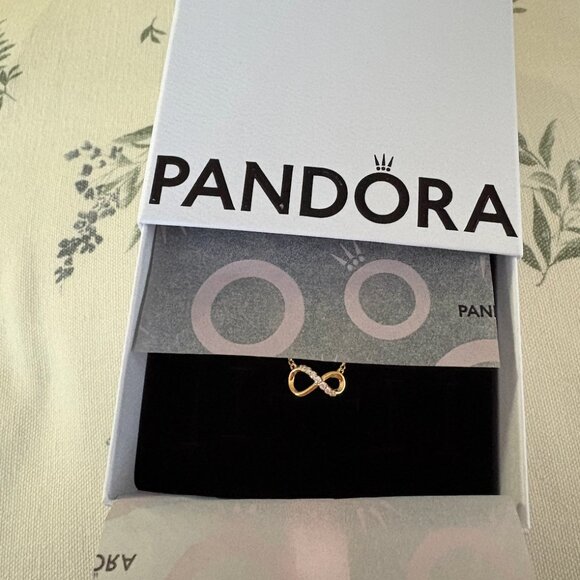 PANDORA Sparkling Infinity Collier Necklace - Picture 5 of 8